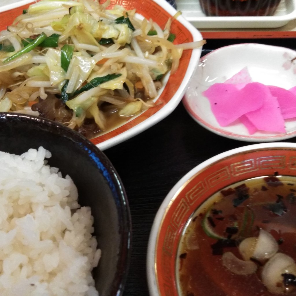 ユーザーが投稿した野菜炒め定食の写真 - 実際訪問したユーザーが直接撮影して投稿した沢口町中華料理永楽 沢口店の写真