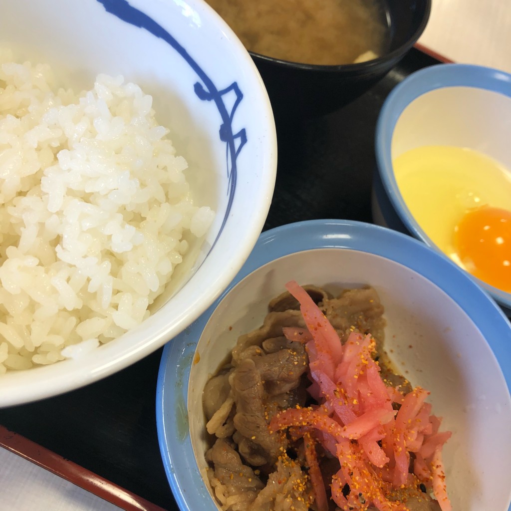 ユーザーが投稿した朝定食 卵かけ御飯 ご飯ミニの写真 - 実際訪問したユーザーが直接撮影して投稿した春日牛丼松屋 大阪茨木店の写真