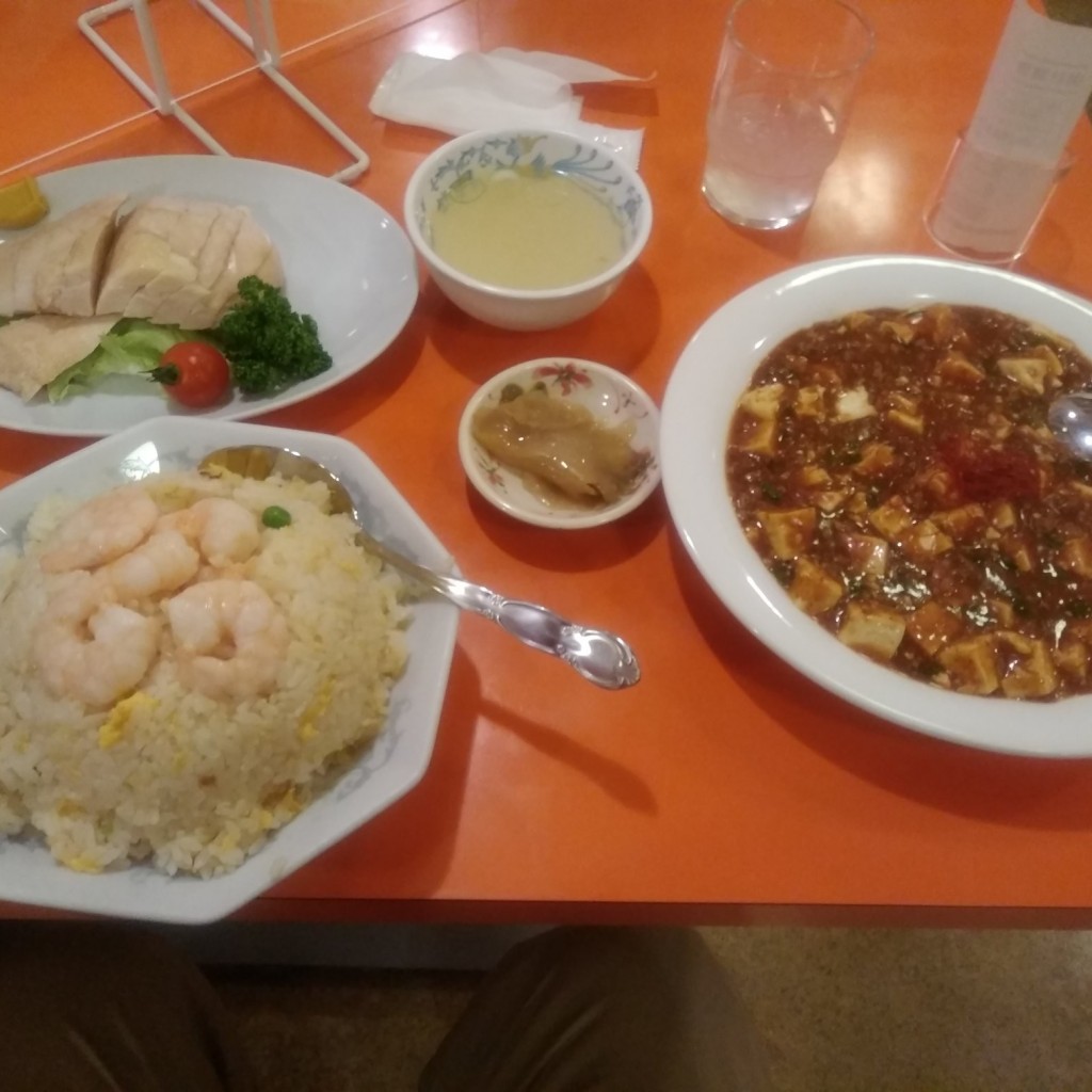 ユーザーが投稿したエビチャーハンなどの写真 - 実際訪問したユーザーが直接撮影して投稿した南三条西ラーメン / つけ麺中華料理 香州の写真