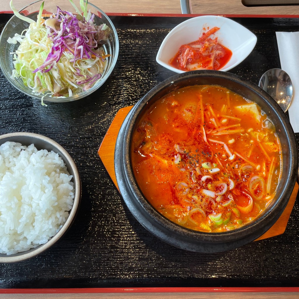 ユーザーが投稿したスンドゥブチゲ定食の写真 - 実際訪問したユーザーが直接撮影して投稿した八千代韓国料理韓国料理 とん家 ゙の写真