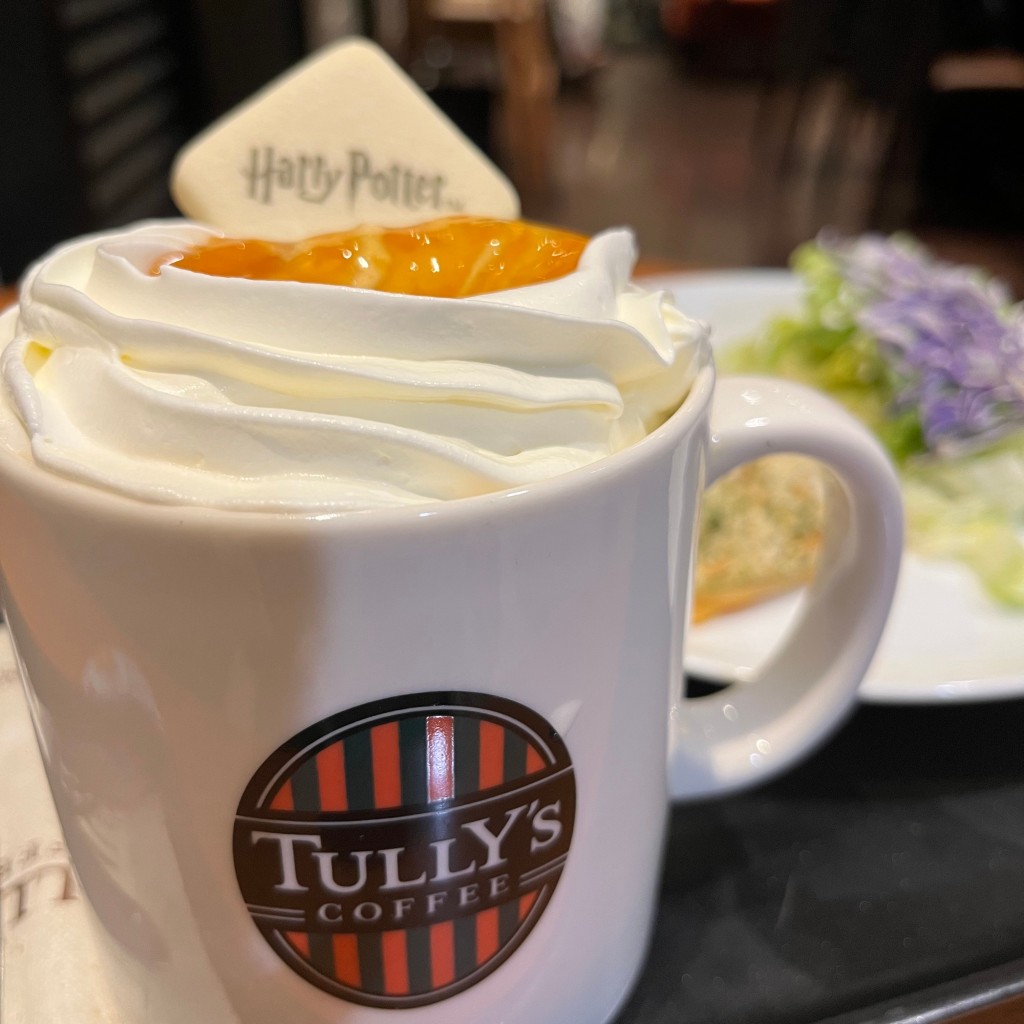 ユーザーが投稿したトリークルタルトラテの写真 - 実際訪問したユーザーが直接撮影して投稿した豊津町カフェタリーズコーヒー 江坂駅前店の写真