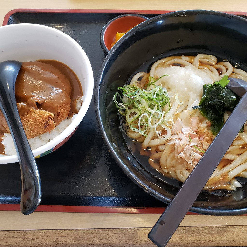 はっぴぃさんが投稿した萩原うどんのお店鳴門うどん 萩原店/ナルトウドン ハギワラテンの写真