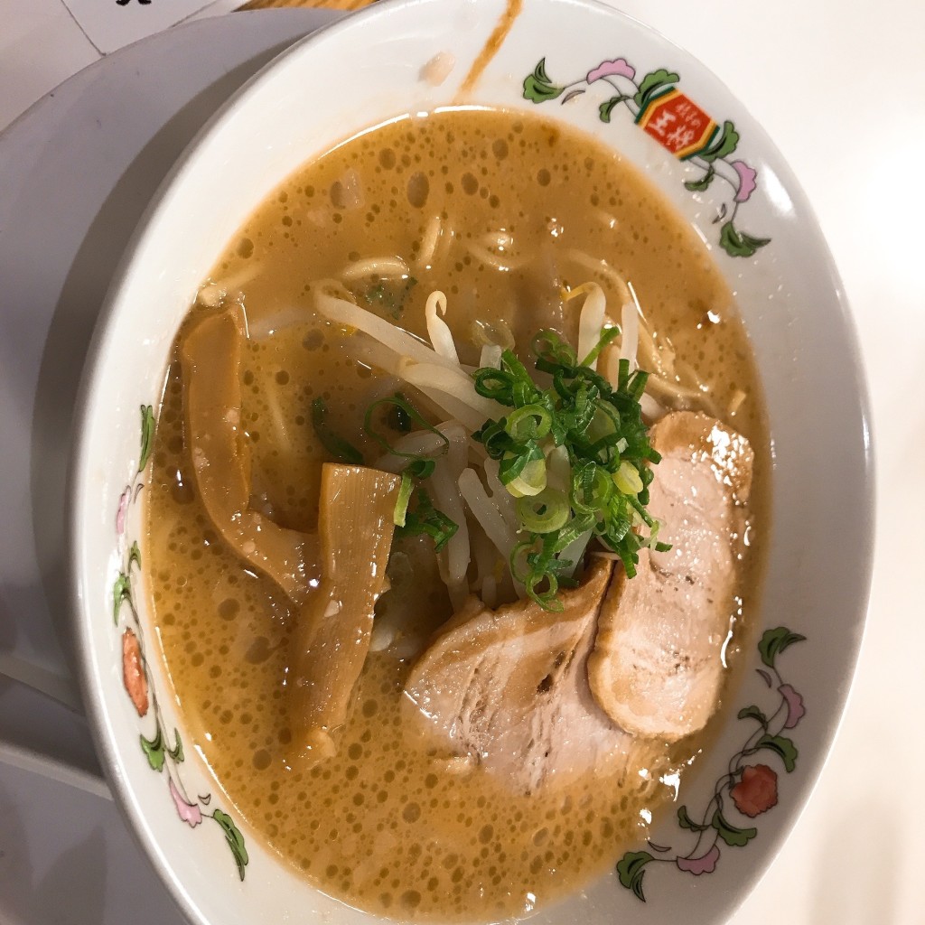 ユーザーが投稿した餃子の王将ラーメンの写真 - 実際訪問したユーザーが直接撮影して投稿した中餃子餃子の王将 国立駅南口店の写真