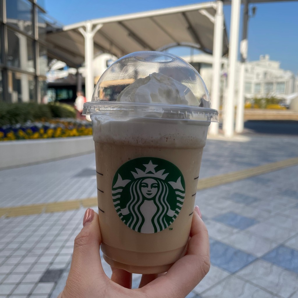 ユーザーが投稿したほうじ茶クリームフラペチーノの写真 - 実際訪問したユーザーが直接撮影して投稿した古江台カフェスターバックスコーヒー イオン北千里店の写真