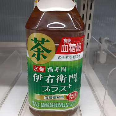 実際訪問したユーザーが直接撮影して投稿した博多駅南コンビニエンスストアファミリーマート 博多駅南四丁目店の写真