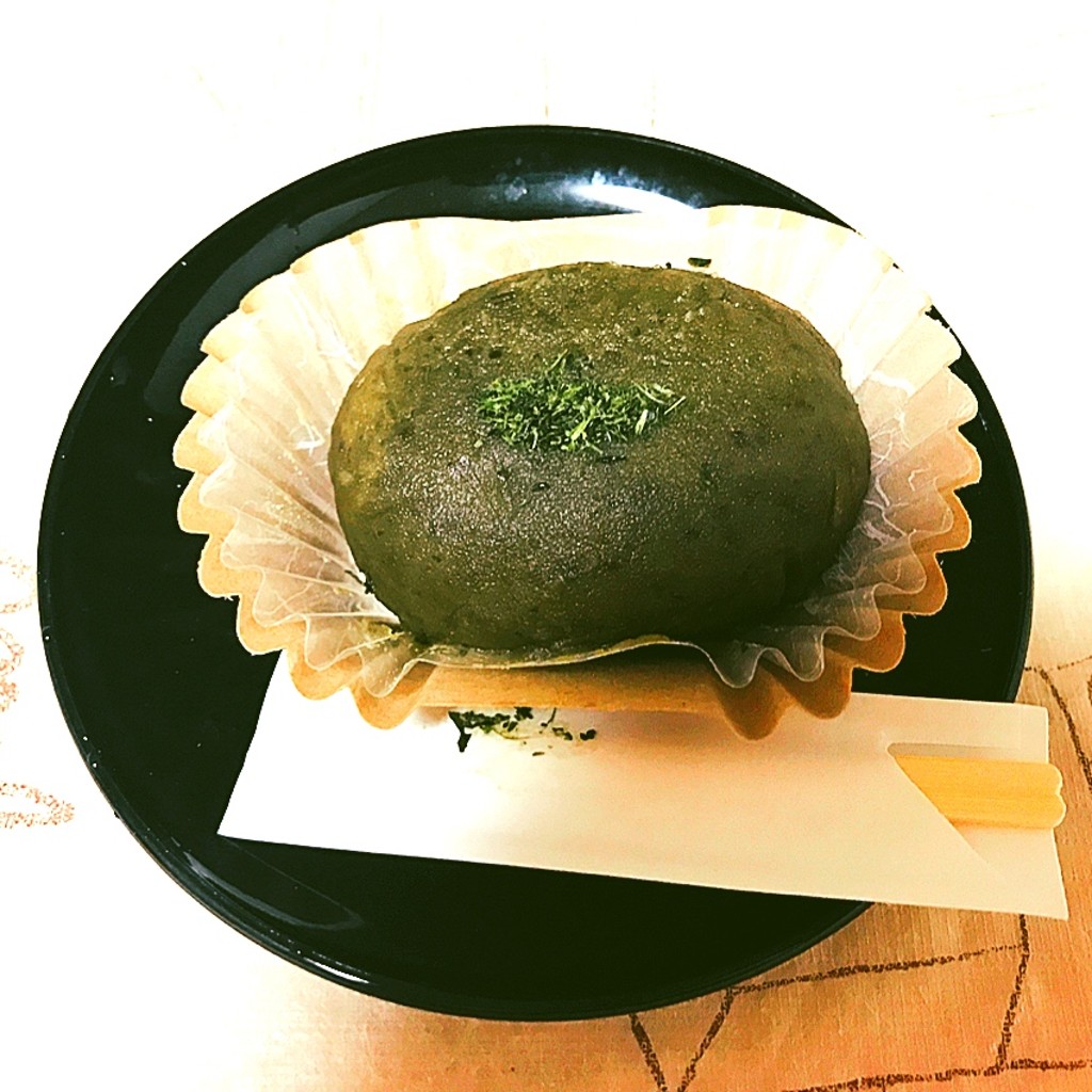 ユーザーが投稿した緑茶あんおはぎの写真 - 実際訪問したユーザーが直接撮影して投稿した風祭和カフェ / 甘味処こゆるぎ茶屋の写真