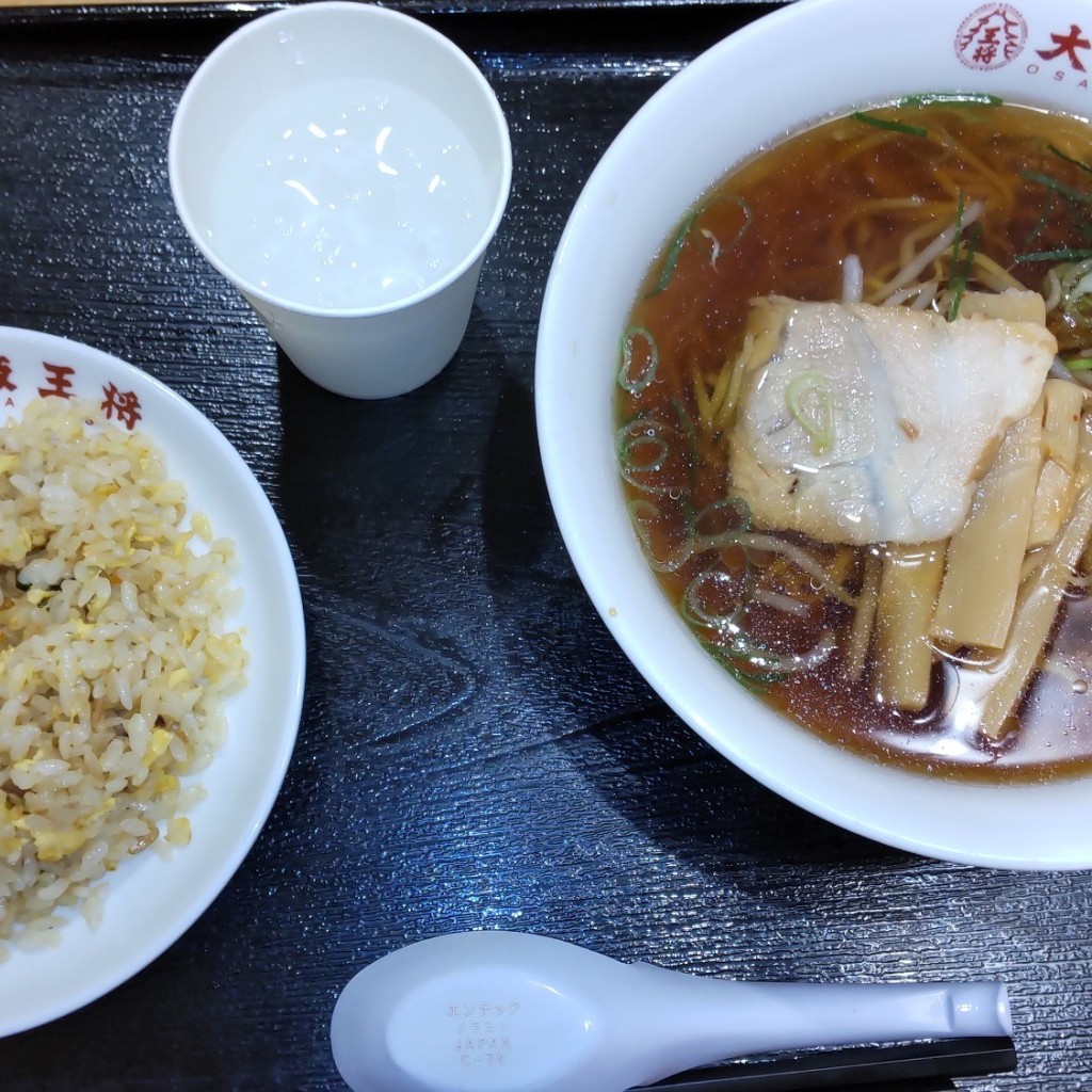 ユーザーが投稿したラーメン、チャーハンセットの写真 - 実際訪問したユーザーが直接撮影して投稿した東川崎町餃子大阪王将 神戸ハーバーランド店の写真