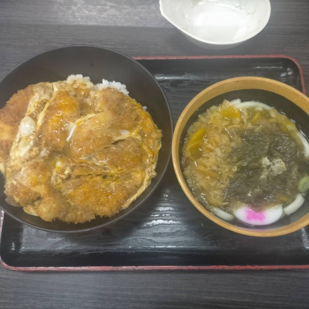 ユーザーが投稿したカツとじ丼の写真 - 実際訪問したユーザーが直接撮影して投稿した磯浜町うどん資さんうどん 苅田店の写真