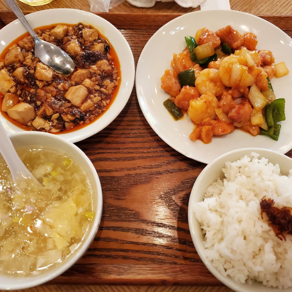 placeplaceさんが投稿した京橋北京料理のお店Chinese Grill 随園別館 京橋店/チャイニーズ グリル ズイエンベッカン キョウバシテンの写真