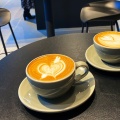 Cafe Latte - 実際訪問したユーザーが直接撮影して投稿した上目黒カフェSwell Coffee Roastersの写真のメニュー情報