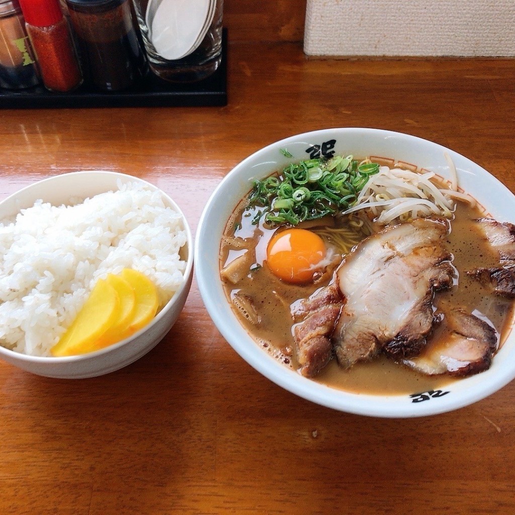 単身赴任おじさんさんが投稿した住吉ラーメン / つけ麺のお店支那そば 巽屋/シナソバ タツミヤの写真