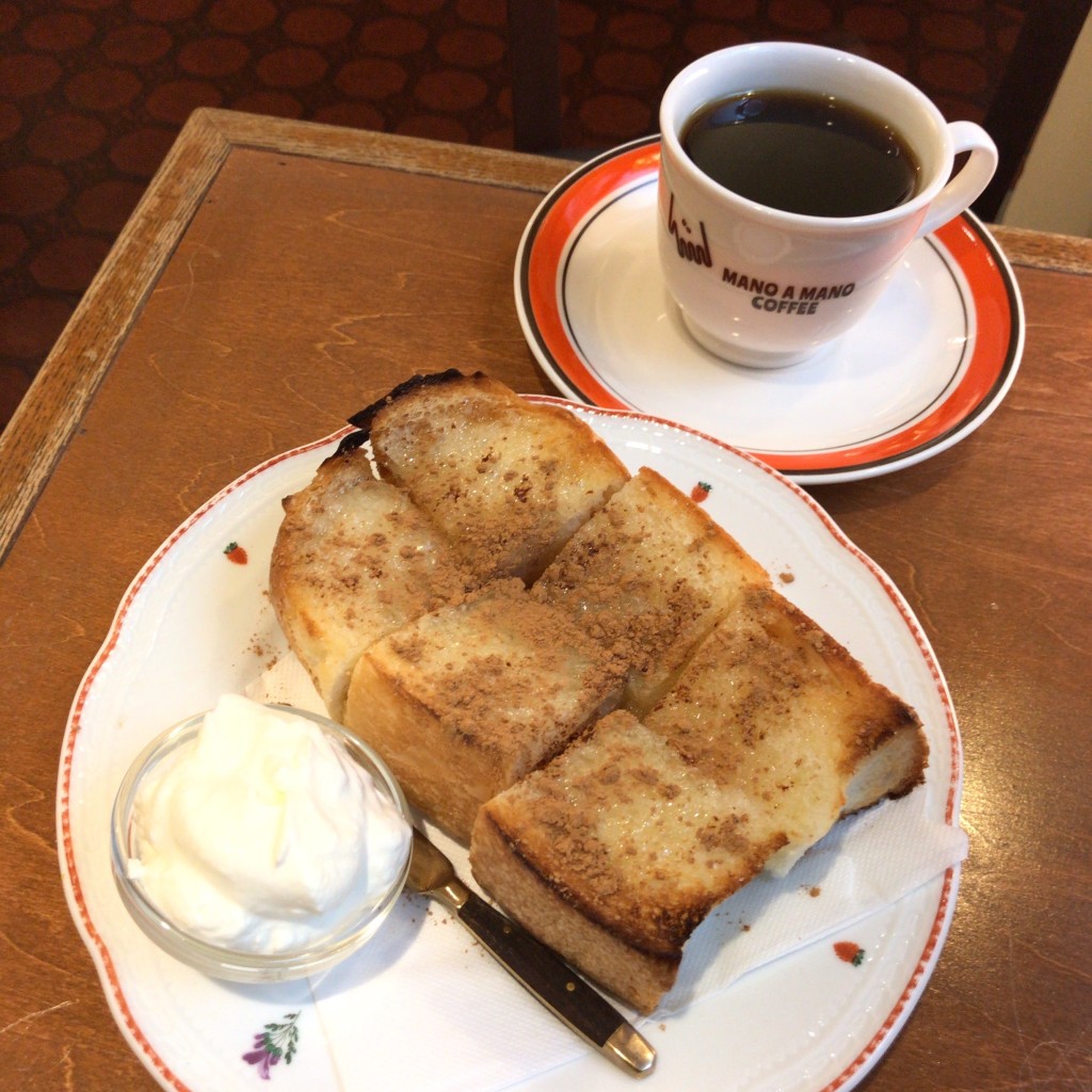 ユーザーが投稿したモーニングハチミツトーストの写真 - 実際訪問したユーザーが直接撮影して投稿した高円寺南コーヒー専門店ぽえむ 高円寺南口店の写真