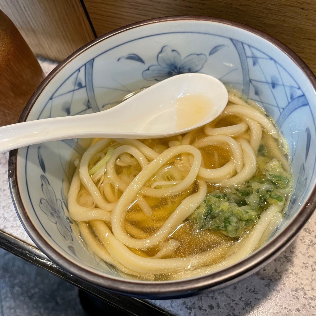 ユーザーが投稿したうどん+春菊天の写真 - 実際訪問したユーザーが直接撮影して投稿した中野アイスクリームデイリーチコの写真