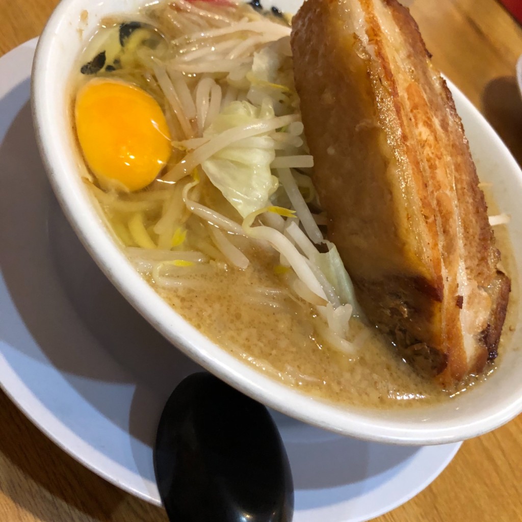 ユーザーが投稿したラーメンの写真 - 実際訪問したユーザーが直接撮影して投稿した高山町ラーメン / つけ麺まるはち 春日井店の写真