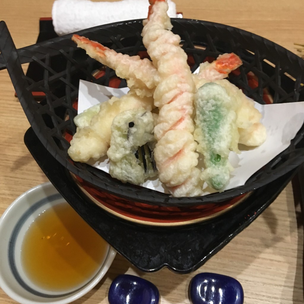 ユーザーが投稿したズワイ蟹・野菜・天ぷらの写真 - 実際訪問したユーザーが直接撮影して投稿した梶田町かに料理五稜亭の写真