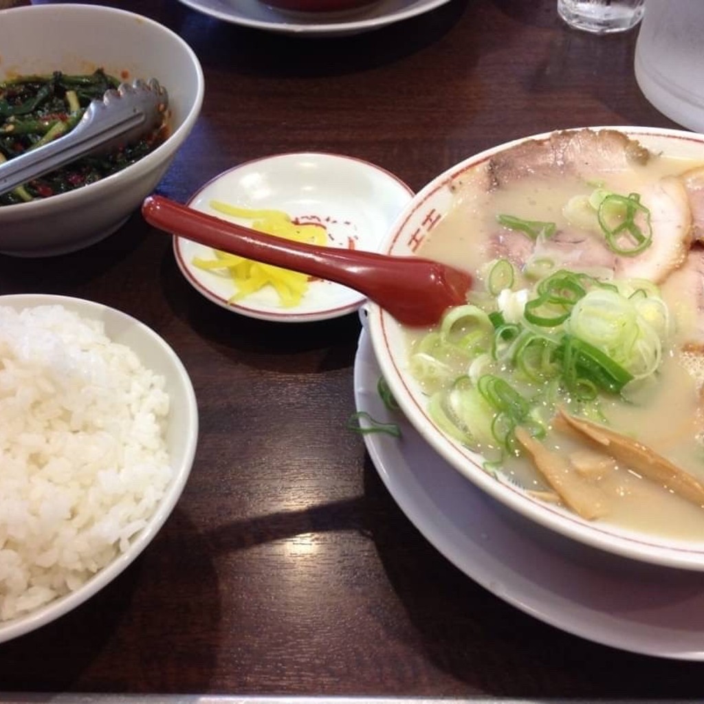 DUCKSさんが投稿した一乗寺高槻町ラーメン専門店のお店中華そば 高安/チュウカソバ タカヤスの写真