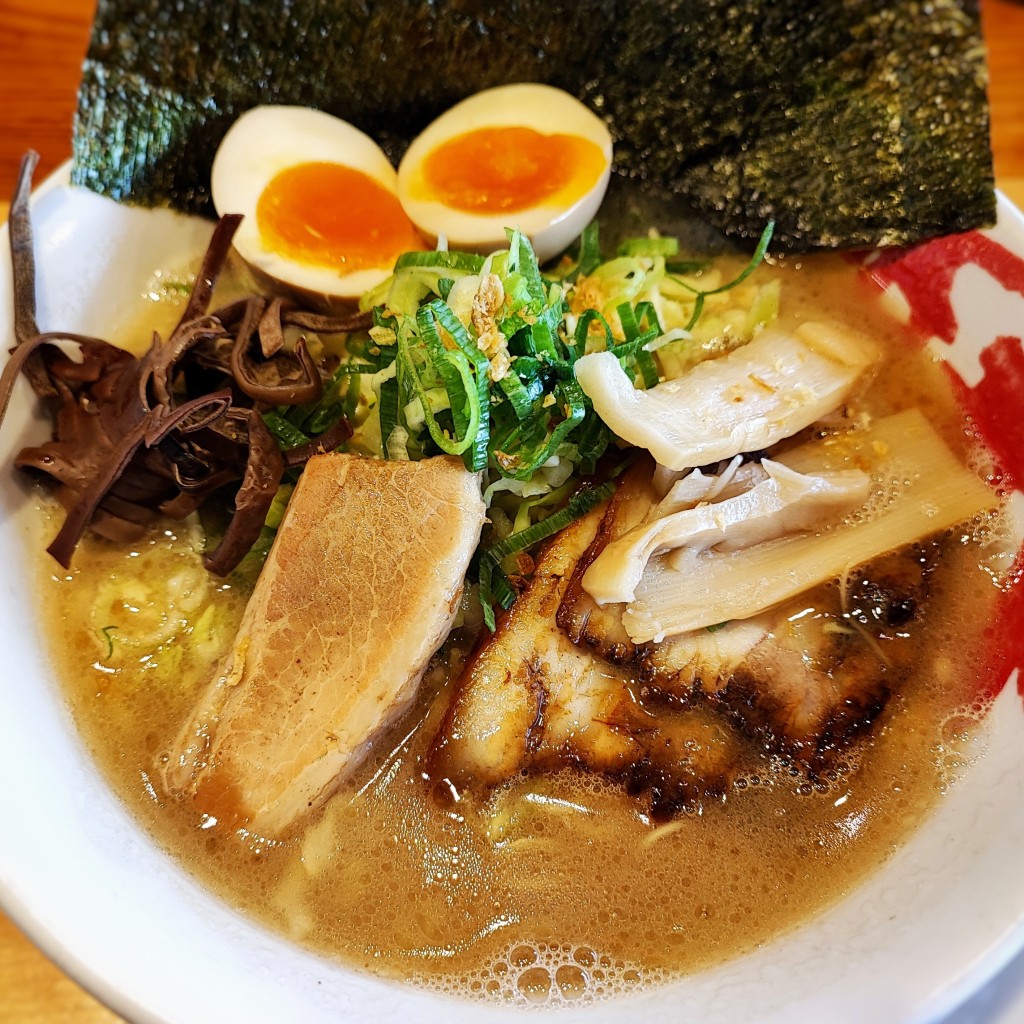 m44akaさんが投稿した上甲子園ラーメン専門店のお店らあめん力丸/ラァメンリキマルの写真