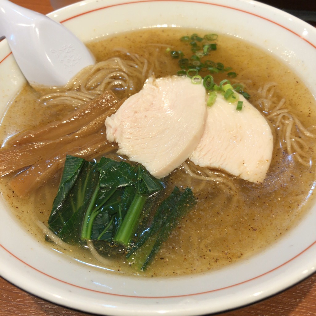 ユーザーが投稿した鶏塩ラーメンの写真 - 実際訪問したユーザーが直接撮影して投稿した上郷町ラーメン / つけ麺麺屋 福丸の写真