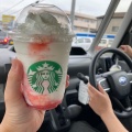 スターバックスストロベリーフラペチーノ - 実際訪問したユーザーが直接撮影して投稿した大和田町カフェスターバックスコーヒー さいたま大和田店の写真のメニュー情報