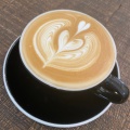 ラテ - 実際訪問したユーザーが直接撮影して投稿した神宮前カフェLATTEST OMOTESANDO ESPRESSO BARの写真のメニュー情報