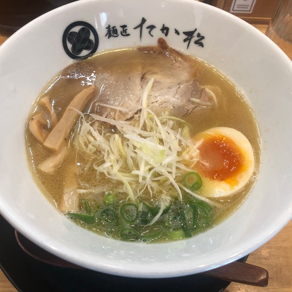 ユーザーが投稿した煮干し香るラーメンの写真 - 実際訪問したユーザーが直接撮影して投稿した一蓮社町ラーメン / つけ麺麺匠 たか松 本店の写真