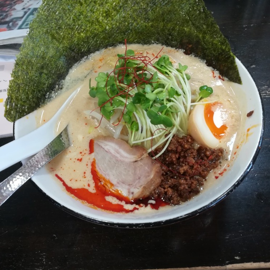 あざらしたくみさんが投稿した善太新田町担々麺のお店ぐんぽう/グンポウの写真