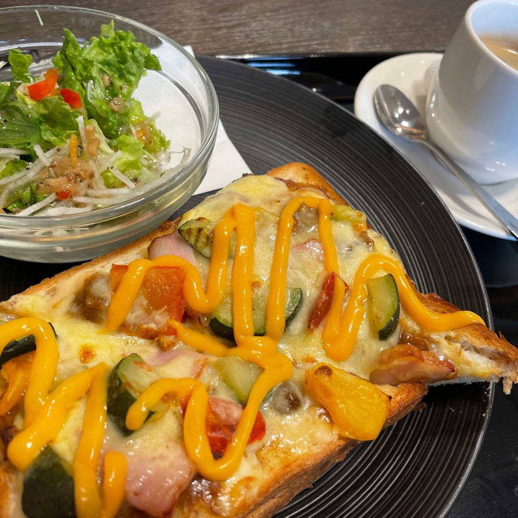 ユーザーが投稿した夏野菜のカレームッシュの写真 - 実際訪問したユーザーが直接撮影して投稿した高松町ベーカリーDONQ 西宮阪急店の写真
