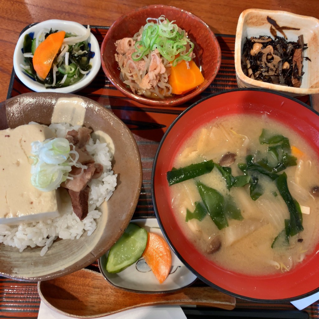 たたさんが投稿した土佐堀居酒屋のお店牛煮炊きとおばんざい ちいやん/ぎゅうにたきとおばんざい ちいやんの写真