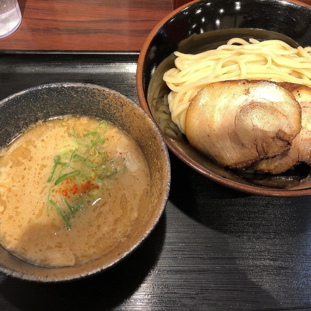 貧乏苦学生さんが投稿した折立ラーメン / つけ麺のお店麺屋無双/メンヤムソウの写真