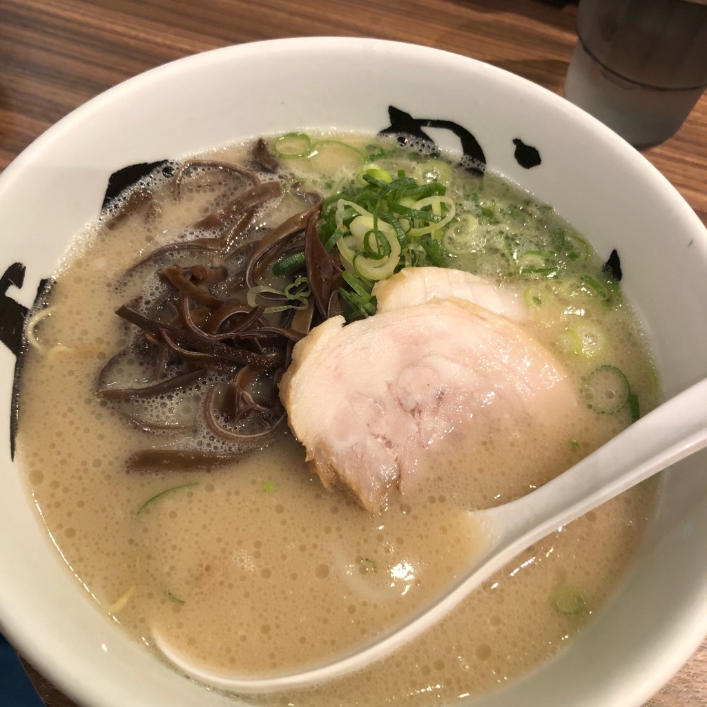 ユーザーが投稿した純とんラーメンの写真 - 実際訪問したユーザーが直接撮影して投稿した下臼井ラーメン / つけ麺まんかい 福岡空港店の写真