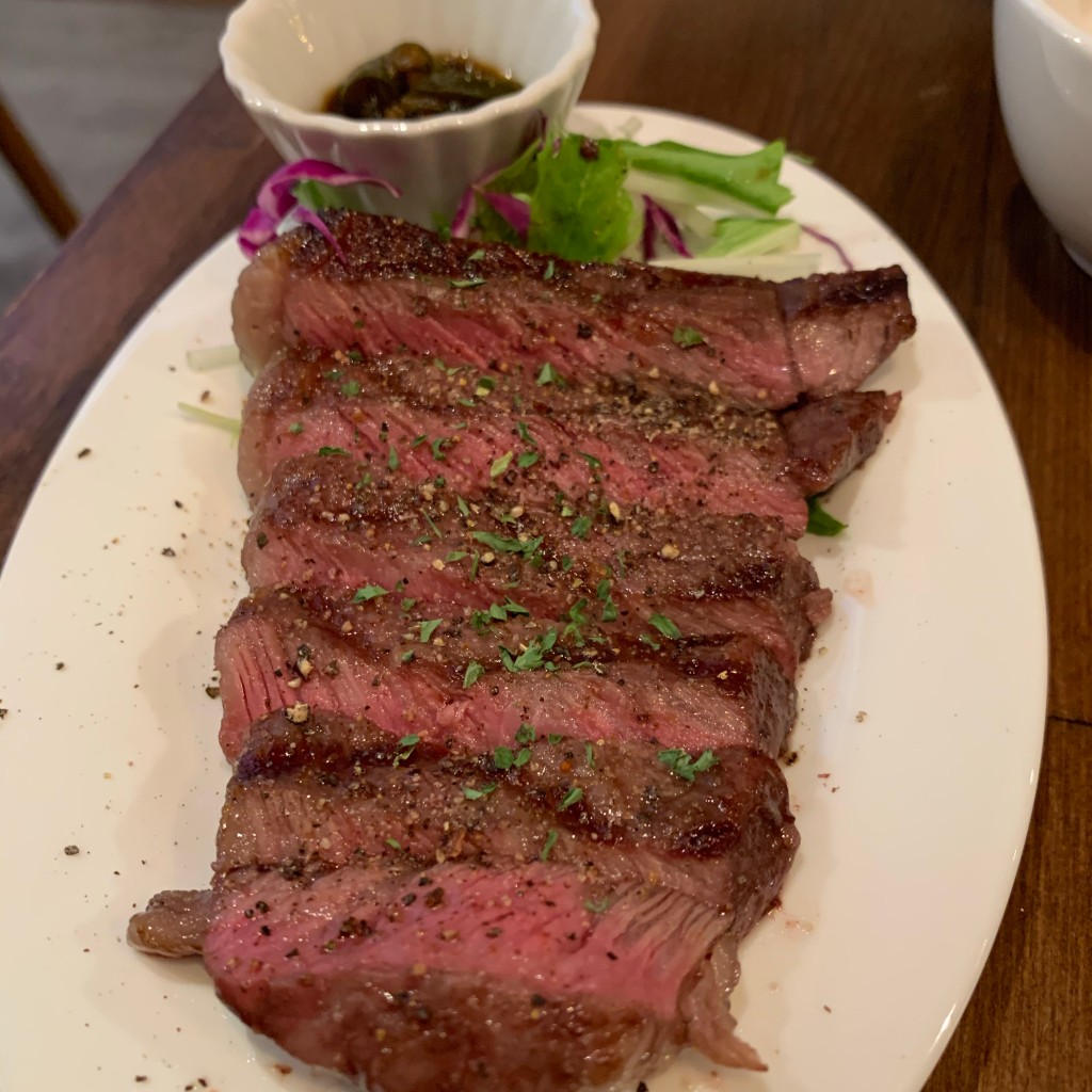 ユーザーが投稿した阿波牛赤身ステーキの写真 - 実際訪問したユーザーが直接撮影して投稿した柳橋バル / バール国丸食堂とアカネコの写真