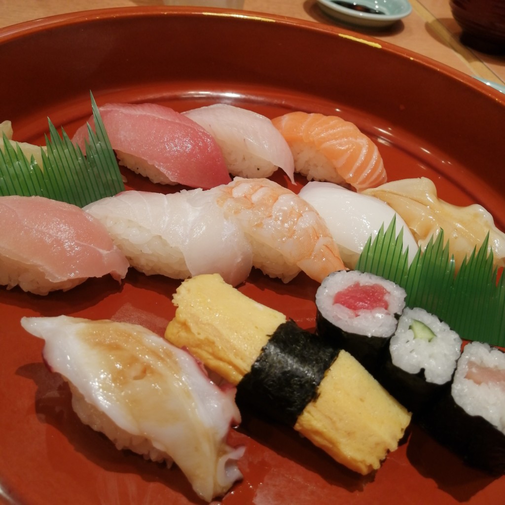ユーザーが投稿したジャンボ休日の写真 - 実際訪問したユーザーが直接撮影して投稿した天神寿司ひょうたん寿司の写真