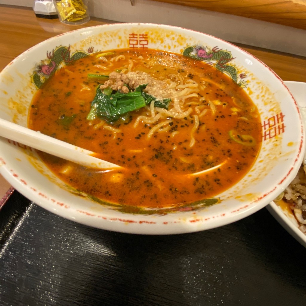 ユーザーが投稿した坦々麺+焼き豚玉飯の写真 - 実際訪問したユーザーが直接撮影して投稿した中野台湾料理台湾料理 スタミナ食堂の写真