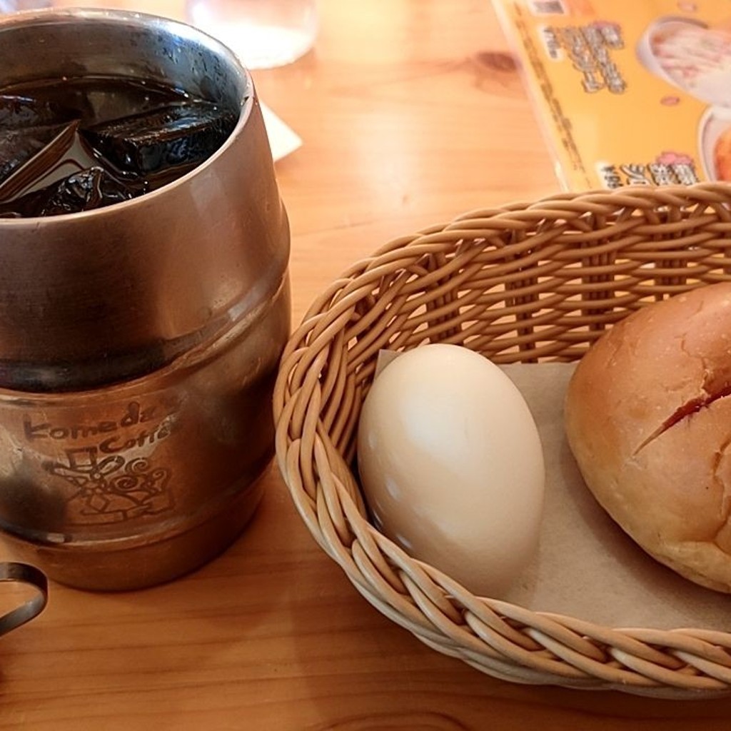 ユーザーが投稿したたっぷりアイスコーヒーの写真 - 実際訪問したユーザーが直接撮影して投稿した城内喫茶店コメダ珈琲店 北九州勝山公園店の写真