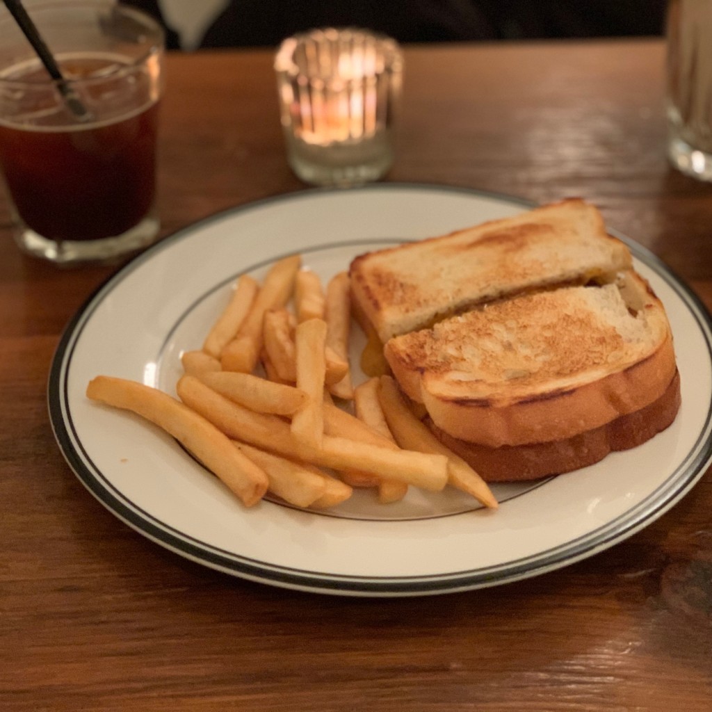 YoshimuraKeiさんが投稿した恵比寿ハンバーガーのお店Burger Mania EBISU/バーガー マニア エビスの写真