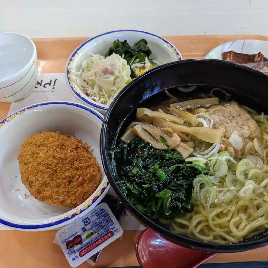 ユーザーが投稿した鶏だし旨塩ラーメンの写真 - 実際訪問したユーザーが直接撮影して投稿した不老町うどんゆ〜どんの写真