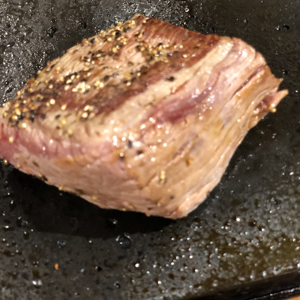 ユーザーが投稿した赤身ステーキの写真 - 実際訪問したユーザーが直接撮影して投稿した東野田町ステーキやっぱりステーキ 京橋駅前店の写真