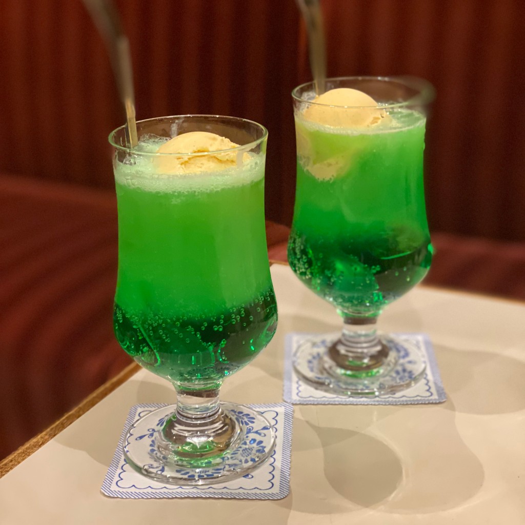 [東京近郊で飲める緑のクリームソーダ ]をテーマに、LINE PLACEのユーザークリソー王さんがおすすめするグルメ店リストの代表写真