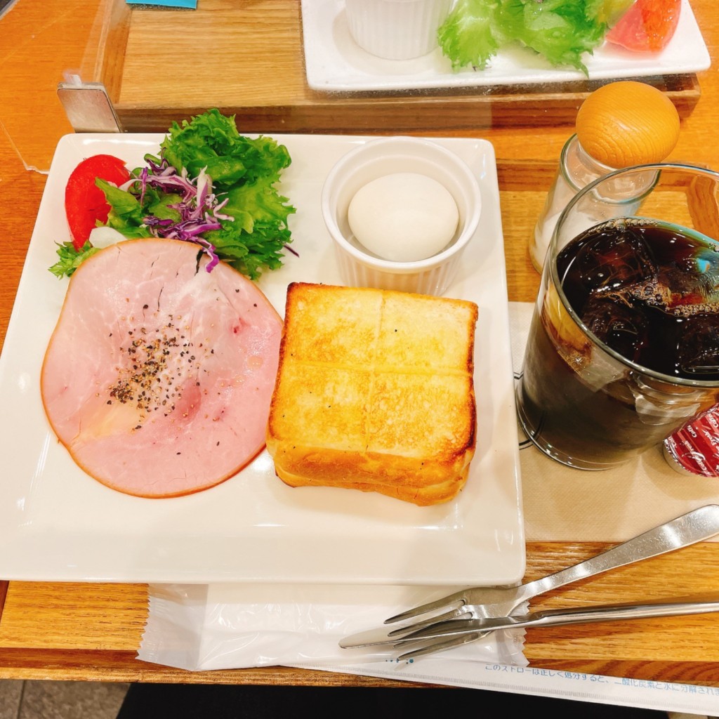 ユーザーが投稿したトーストモーニング京都ポークボンレスハムの写真 - 実際訪問したユーザーが直接撮影して投稿した東塩小路町カフェOGAWA COFFEE 京都駅店の写真
