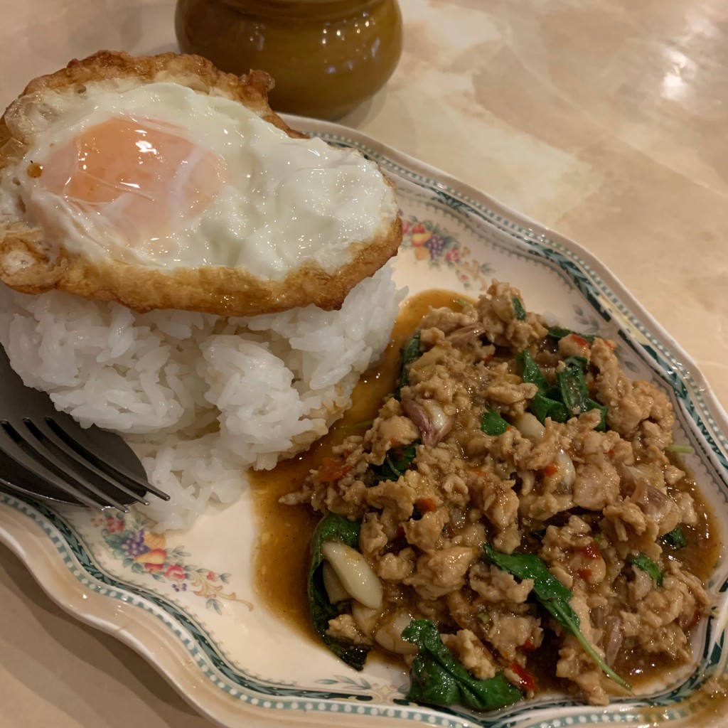 ユーザーが投稿したパッガパオガイの写真 - 実際訪問したユーザーが直接撮影して投稿した錦糸タイ料理タイランドショップの写真