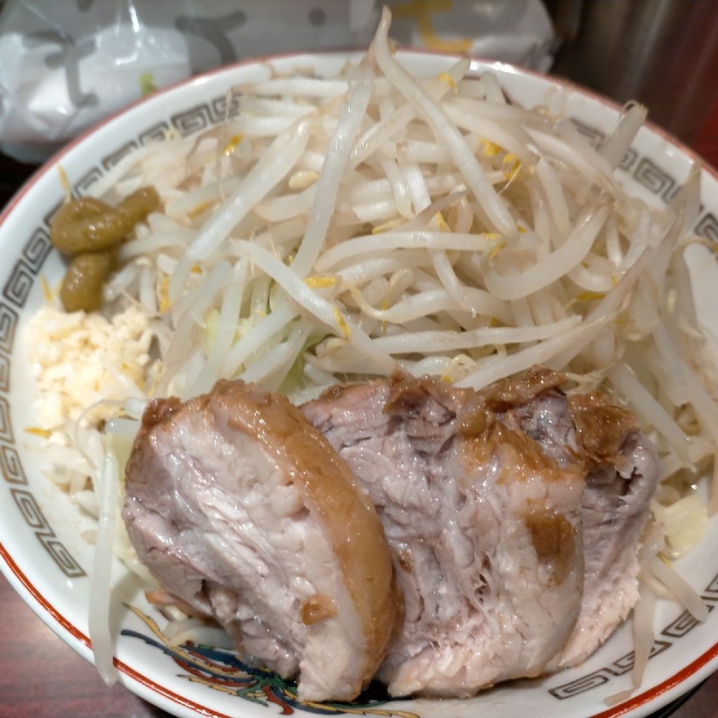 ユーザーが投稿したミニラーメンの写真 - 実際訪問したユーザーが直接撮影して投稿した白楽ラーメン専門店ラーメン豚山 白楽店の写真