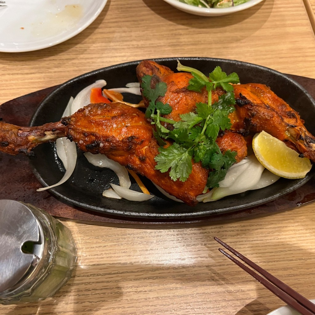 ユーザーが投稿したF Tandoori Chickenの写真 - 実際訪問したユーザーが直接撮影して投稿した新横浜インドカレーDIPPALACE 新横浜店の写真