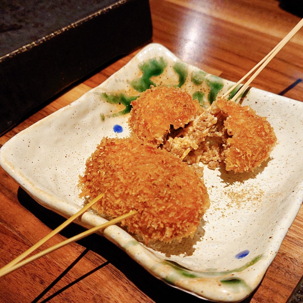 ユーザーが投稿した麻婆豆腐の串揚げの写真 - 実際訪問したユーザーが直接撮影して投稿した名駅居酒屋ポロ衛門の写真