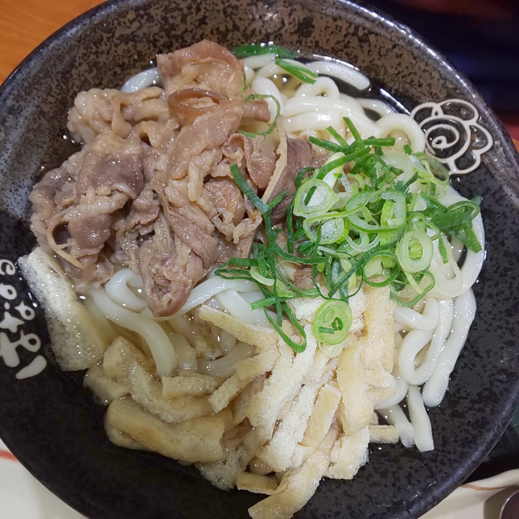 ユーザーが投稿した牛肉うどんの写真 - 実際訪問したユーザーが直接撮影して投稿した中久喜うどんはなまるうどん イオンモール小山店の写真