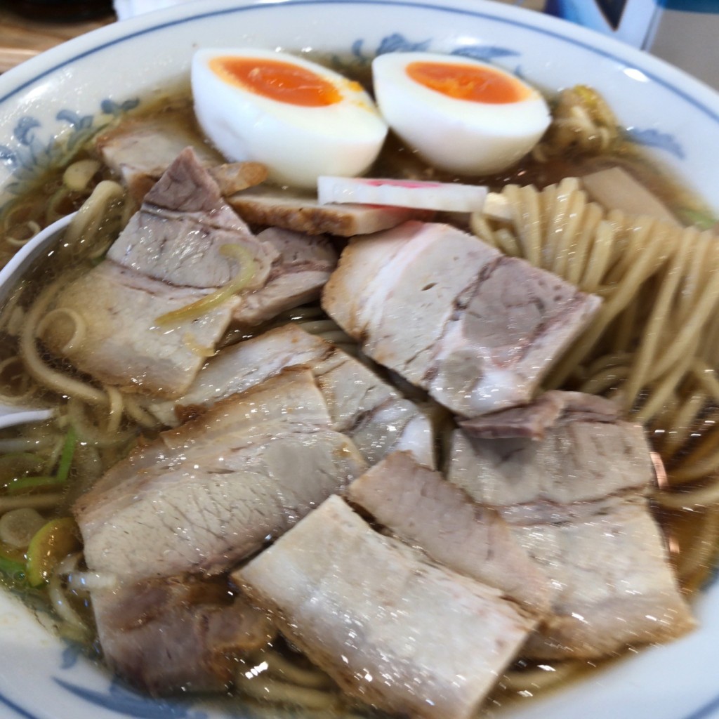 武蔵野多摩ラーメンさんさんが投稿した荻窪ラーメン専門店のお店らーめん 高尾/ラーメン タカオの写真