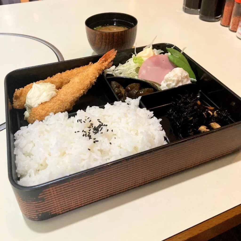 lunch_DEKAさんが投稿した和佐中定食屋のお店とりい亭/トリイテイの写真