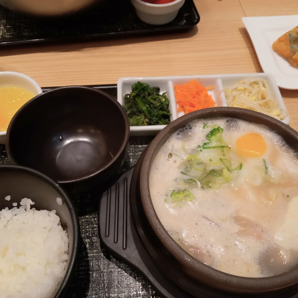 ユーザーが投稿した岩ピンクスンドゥブLunchの写真 - 実際訪問したユーザーが直接撮影して投稿した赤池町韓国料理東京純豆腐 プライムツリー赤池店の写真