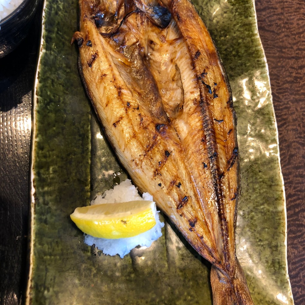 ユーザーが投稿したLunch A焼き魚定食(ほっけ)の写真 - 実際訪問したユーザーが直接撮影して投稿した江東橋居酒屋北の味紀行と地酒 北海道 錦糸町店の写真