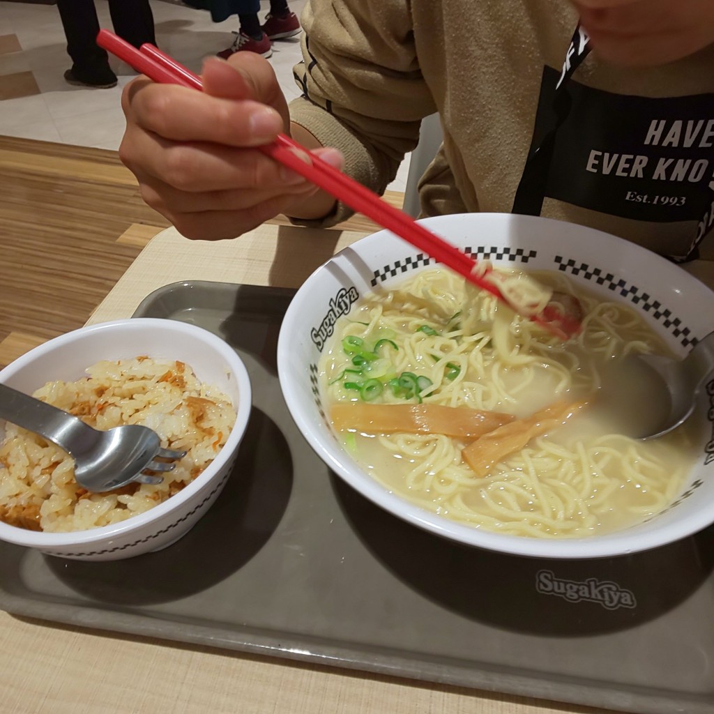 ユーザーが投稿したラーメンの写真 - 実際訪問したユーザーが直接撮影して投稿した天池五反田町ラーメン専門店スガキヤ 稲沢アピタ店の写真