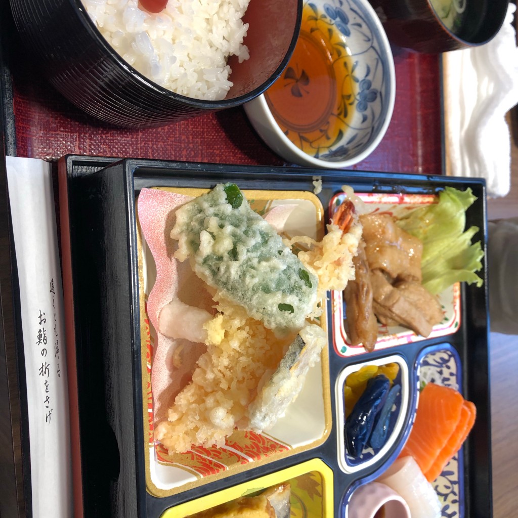 ユーザーが投稿したNラ 四つ切り弁当の写真 - 実際訪問したユーザーが直接撮影して投稿した南五条西寿司寿し安の写真